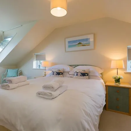 Ocean Gem * Carbis Bay