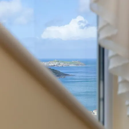 Ocean Gem Carbis Bay